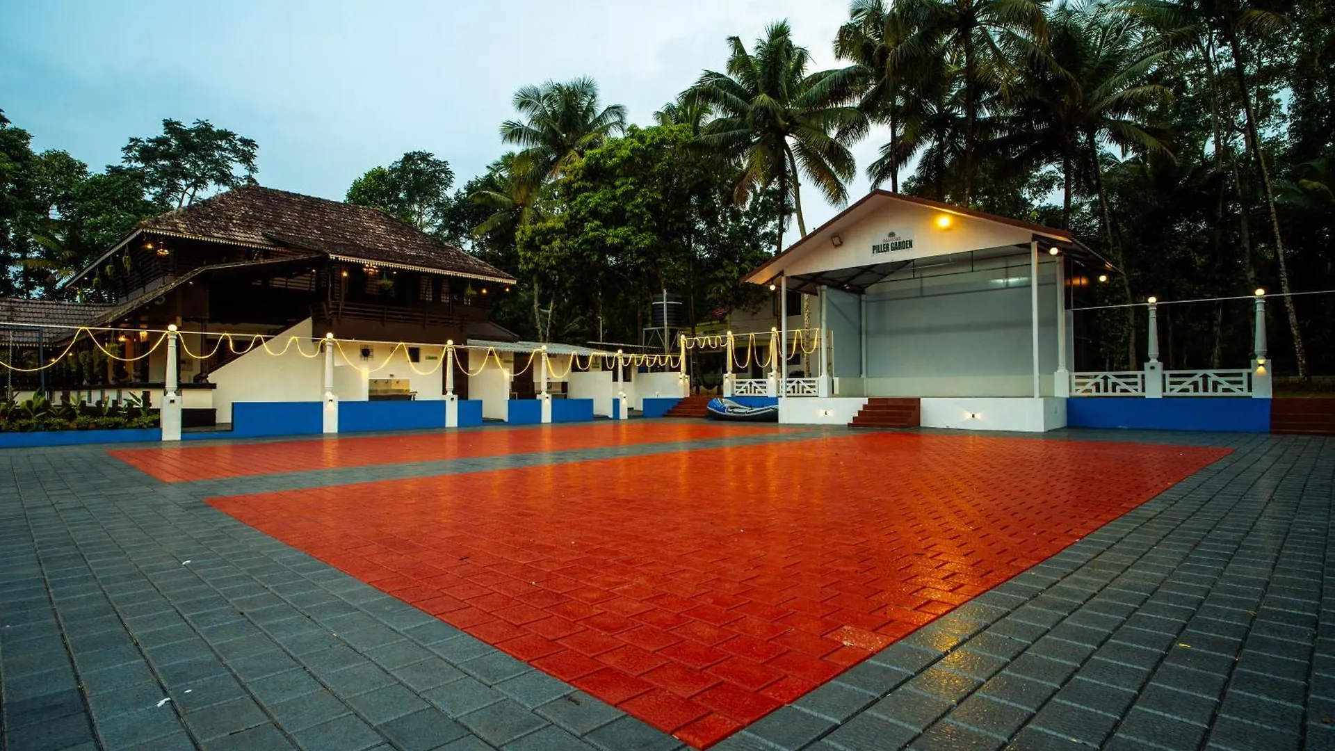 Arayathu Heritage Villa Resort Kottayam Homestay