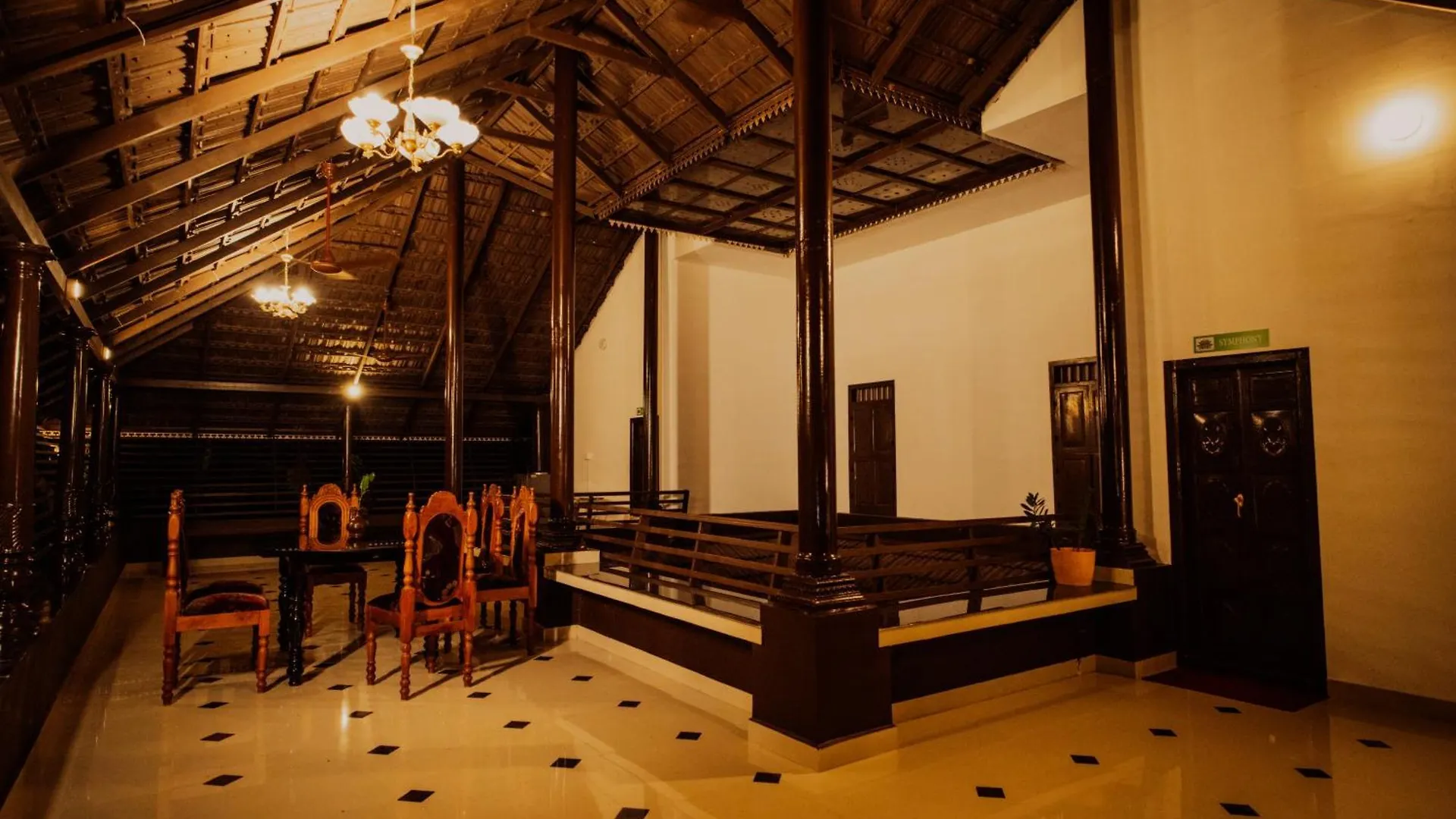 Homestay Arayathu Heritage Villa Resort Kottayam India