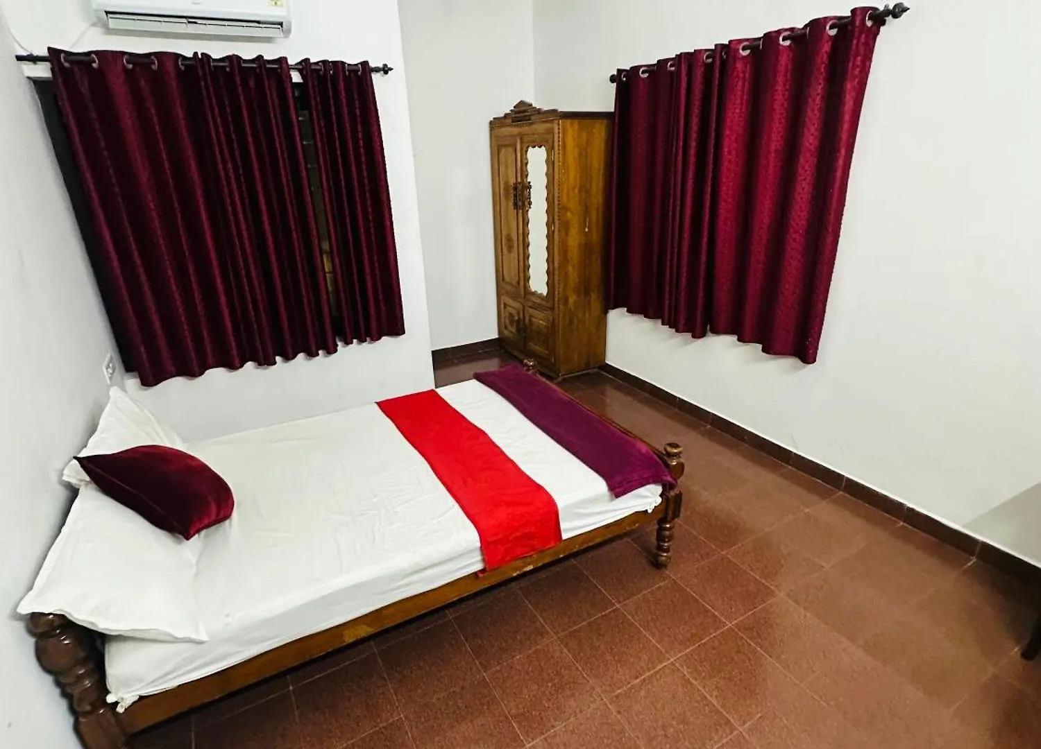 Arayathu Heritage Villa Resort Kottayam Δωμάτια σε οικογενειακή κατοικία